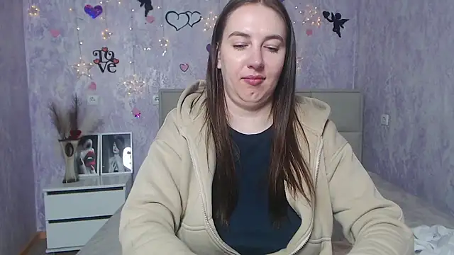 KaleyReed online show from 02-26-25, 03:41