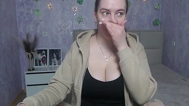 KaleyReed online show from 03-17-25, 07:46