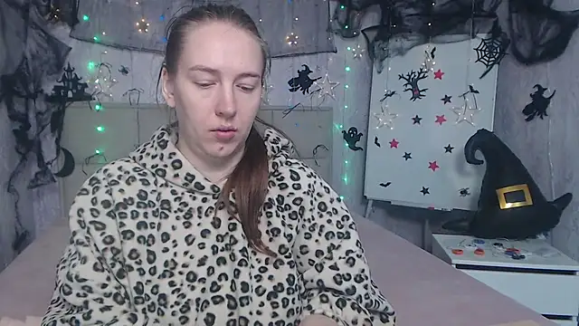 KaleyReed online show from 10-17-25, 08:17