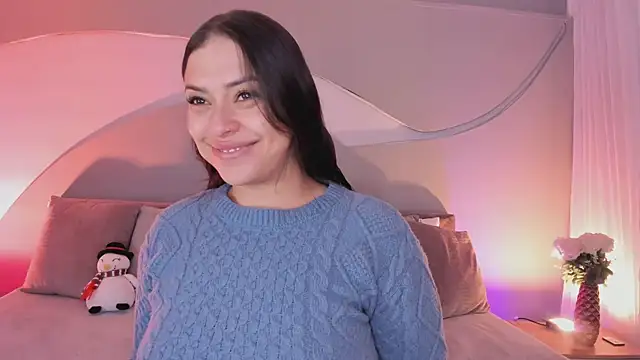 Nicolle W online show from 12-05-25, 11:52