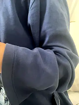 DulceMya6 online show from 12-21-25, 01:40