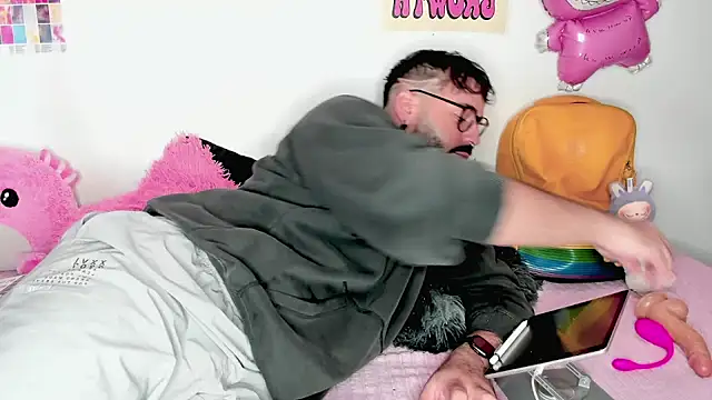 johnnyalx online show from 12-01-25, 07:19