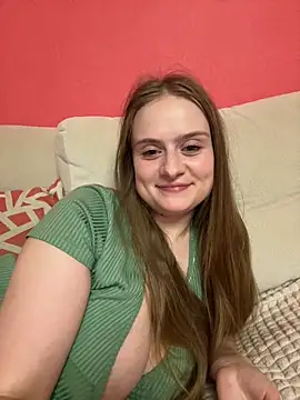 Snapshot of SophiaSweet_ chatting on 03-20-26, 06:35 SophiaSweet online show from 03-20-26, 06:35