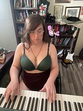 Adobe Angel online show from 04-26-26, 06:49