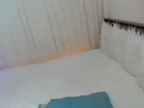 arilovesyou143 online show from 08-04-26, 06:05