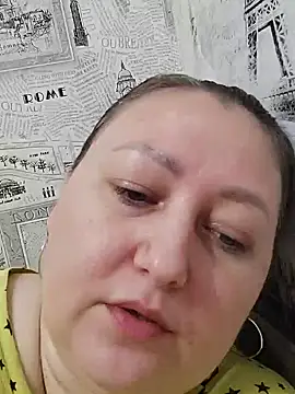 Rini333 online show from 11-08-25, 04:40