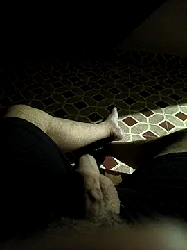 Snapshot of deshimund chatting on 10-30-25, 12:12 deshimund online show from 10-30-25, 12:12