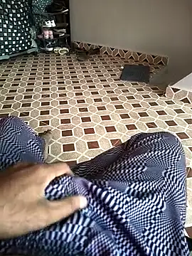 Snapshot of deshimund chatting on 11-16-25, 02:06 deshimund online show from 11-16-25, 02:06