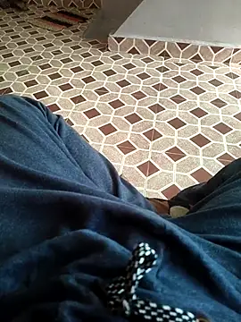 Snapshot of deshimund chatting on 11-25-25, 02:11 deshimund online show from 11-25-25, 02:11