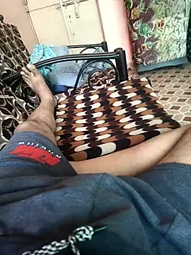 Snapshot of deshimund chatting on 11-26-25, 02:12 deshimund online show from 11-26-25, 02:12