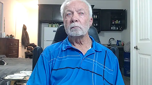 Snapshot of rockpoint69 chatting on 03-05-26, 11:50 rockpoint69 online show from 03-05-26, 11:50