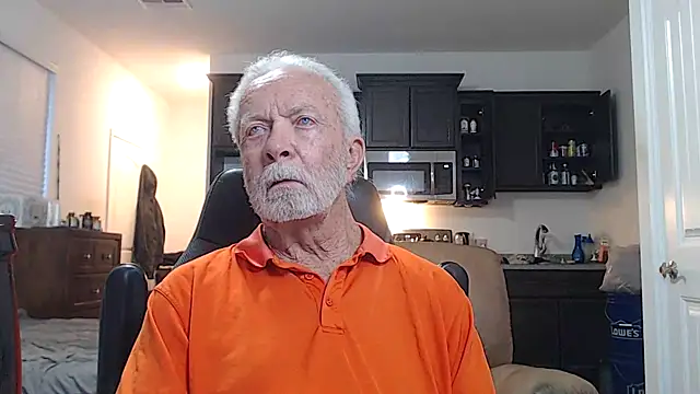 Snapshot of rockpoint69 chatting on 03-06-26, 12:18 rockpoint69 online show from 03-06-26, 12:18