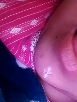 Snapshot of Srishtijain51 chatting on 03-07-25, 01:51 Srishtijain51 online show from 03-07-25, 01:51