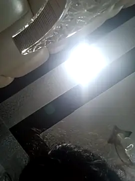 Snapshot of Srishtijain51 chatting on 09-15-25, 09:53 Srishtijain51 online show from 09-15-25, 09:53