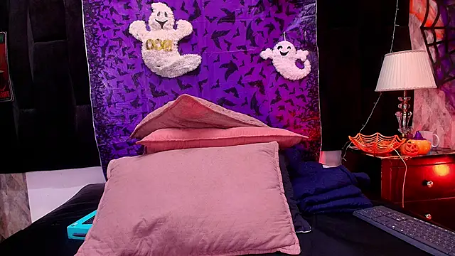 shelsyloreds online show from 10-30-25, 11:55