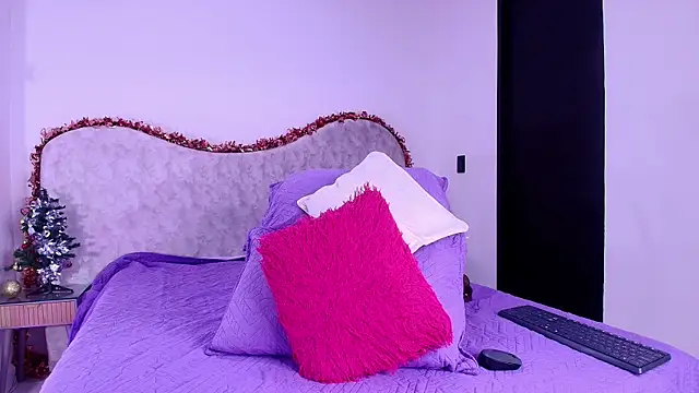 shelsyloreds online show from 12-19-25, 12:01