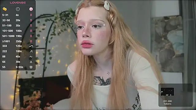 boobsybootie online show from 04-22-26, 09:05