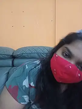Snapshot of lovely-latha chatting on 06-02-26, 01:29 lovely-latha online show from 06-02-26, 01:29