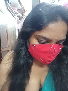 Snapshot of lovely-latha chatting on 06-02-26, 04:09 lovely-latha online show from 06-02-26, 04:09