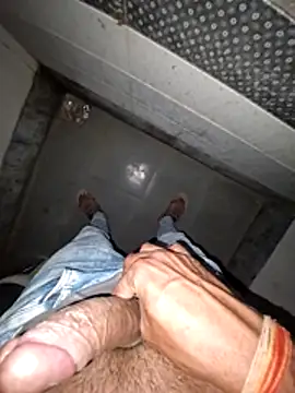 breejs online show from 02-22-26, 03:43