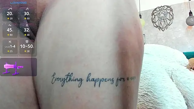 Rebeca xs online show from 11-29-25, 08:50