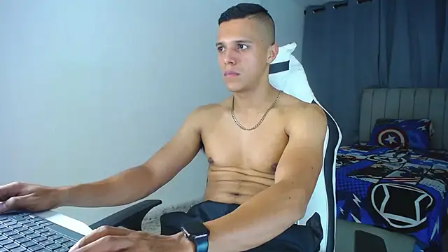 Snapshot of DavidAngell7 chatting on 03-13-25, 05:43 DavidAngell7 online show from 03-13-25, 05:43