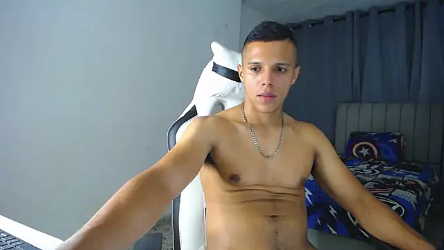 Snapshot of DavidAngell7 chatting on 03-13-25, 08:48 DavidAngell7 online show from 03-13-25, 08:48