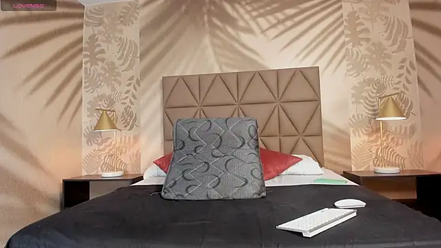 Snapshot of Scarleett_22 chatting on 02-25-25, 07:47 Scarleett 22 online show from 02-25-25, 07:47