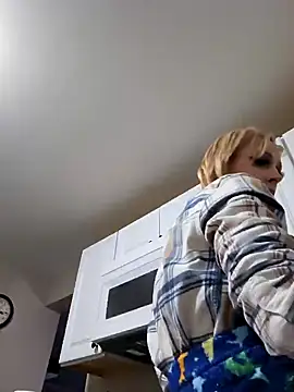 Snapshot of AmethystFoxx chatting on 01-29-25, 09:17 AmethystFoxx online show from 01-29-25, 09:17