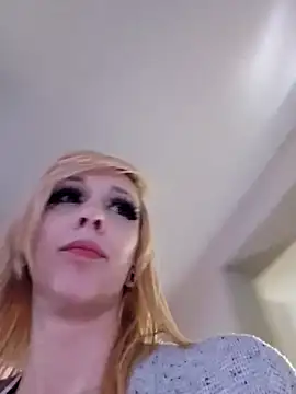 Snapshot of AmethystFoxx chatting on 02-27-25, 07:15 AmethystFoxx online show from 02-27-25, 07:15