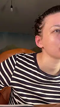 Snapshot of NinaVI chatting on 12-29-24, 05:54 NinaVI online show from 12-29-24, 05:54