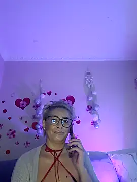 BellaBellaHot online show from 11-18-25, 08:41