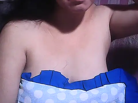 sweetsosie18 online show from 11-02-25, 07:11