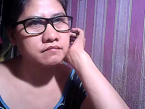 sweetsosie18 online show from 11-14-25, 07:23