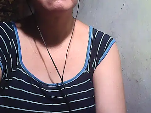 sweetsosie18 online show from 01-06-26, 07:56