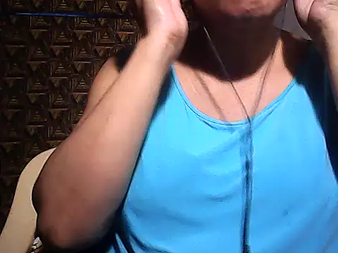 sweetsosie18 online show from 02-21-26, 07:20