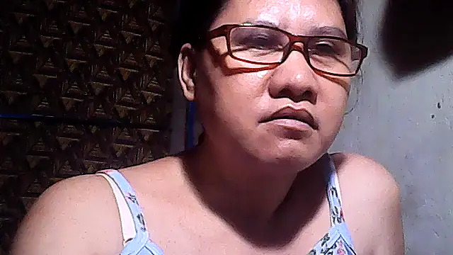 sweetsosie18 online show from 04-22-26, 12:39