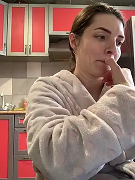 Snapshot of SeducingYoghourt chatting on 02-01-26, 12:48 SeducingYoghourt online show from 02-01-26, 12:48