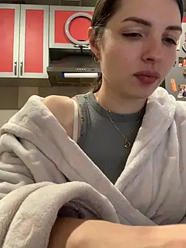 Snapshot of SeducingYoghourt chatting on 02-25-26, 05:00 SeducingYoghourt online show from 02-25-26, 05:00