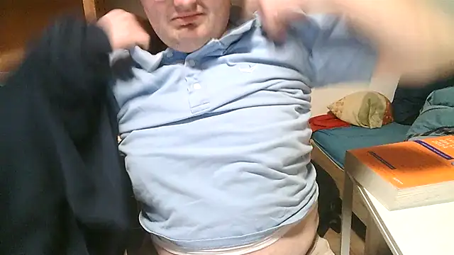 Snapshot of makau1 chatting on 03-05-25, 06:01 makau1 online show from 03-05-25, 06:01