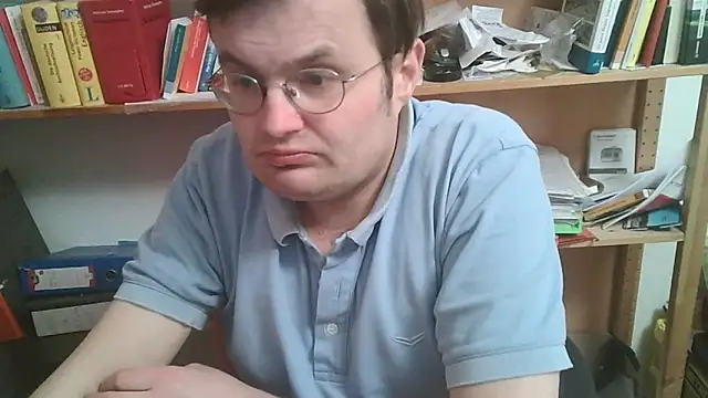 makau1 online show from 03-26-26, 09:09