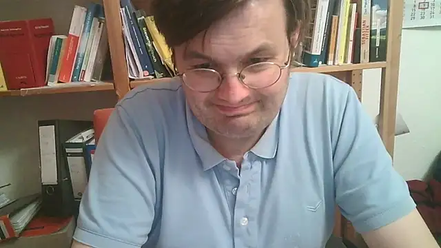 makau1 online show from 04-21-26, 08:01