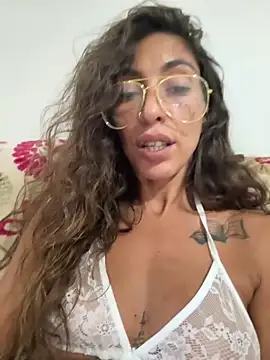 amanilouve online show from 09-18-25, 08:00