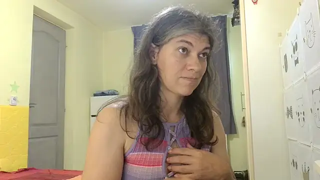 Snapshot of MercyLove chatting on 08-02-26, 02:04 MercyLove online show from 08-02-26, 02:04