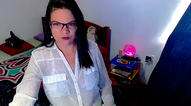 luchiana hott21 online show from 03-21-25, 02:07