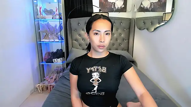 reighnempress online show from 03-27-26, 02:06