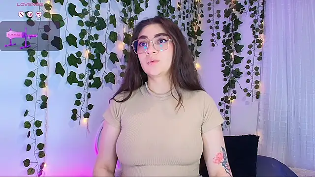 Samii Evans online show from 10-11-25, 06:12