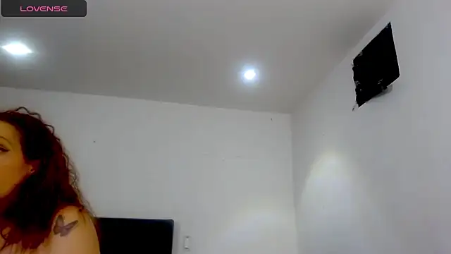 Snapshot of mussa_hott chatting on 01-27-25, 10:38 mussa hott online show from 01-27-25, 10:38