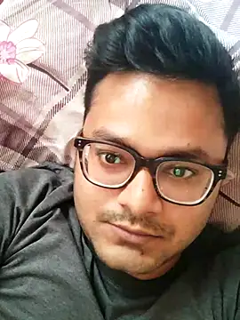 Snapshot of Honestguy100 chatting on 11-03-25, 10:05 Honestguy100 online show from 11-03-25, 10:05