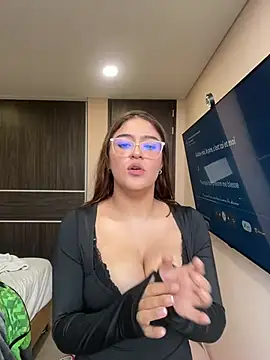 Snapshot of Juliana_News chatting on 12-15-24, 10:15 Juliana News online show from 12-15-24, 10:15